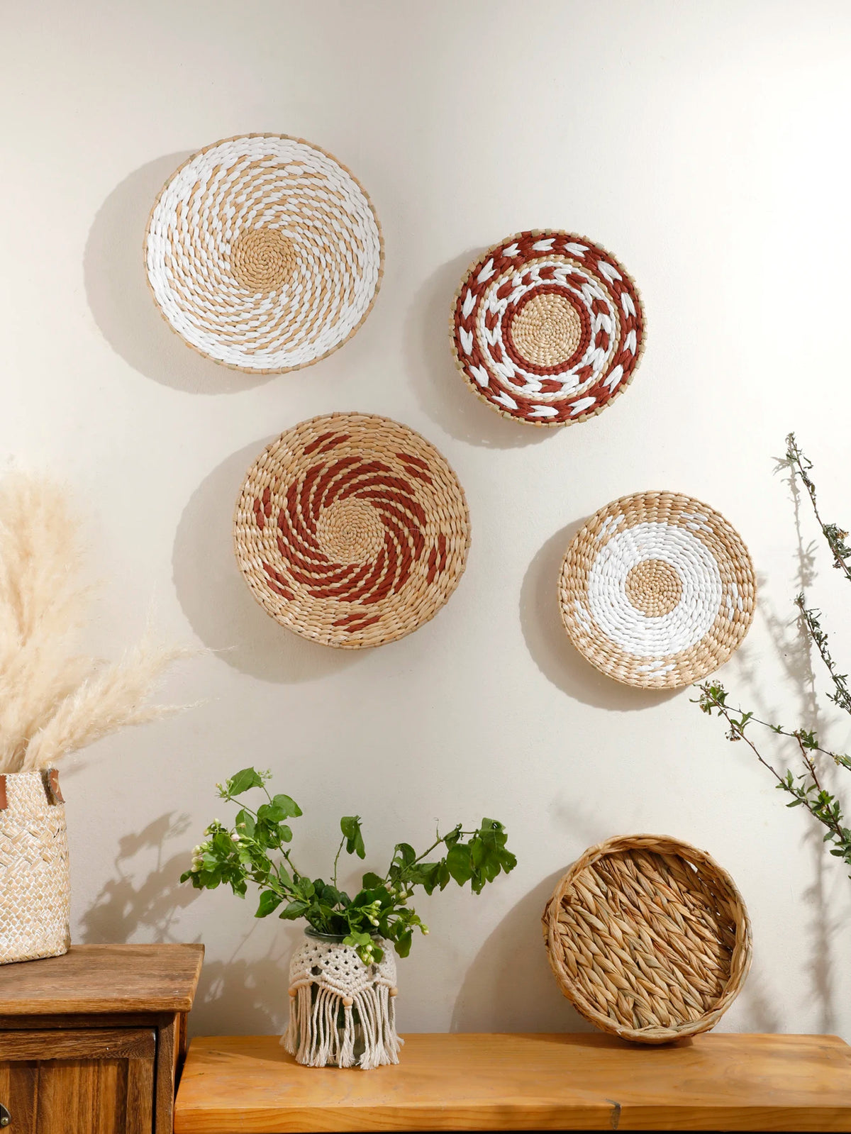 Woven Seagrass Wall Basket