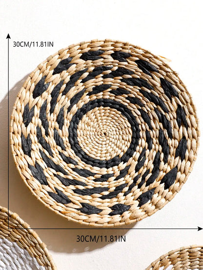 Woven Seagrass Wall Basket