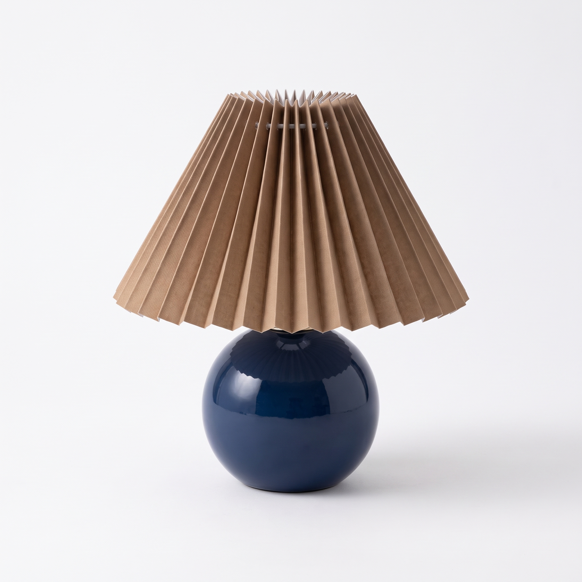 Ceramic lamp with pleated shade – Navy Base, Coffee Shade, on a white background